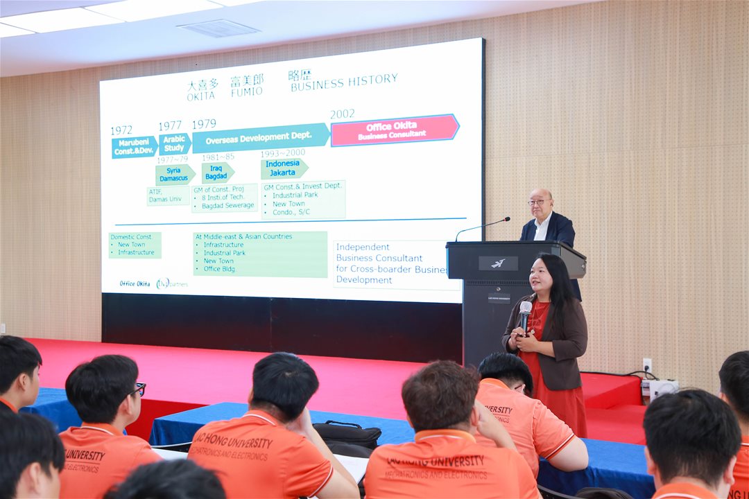 Kết nối doanh nghiệp quốc tế – nâng cao năng lực hội nhập cho sinh viên