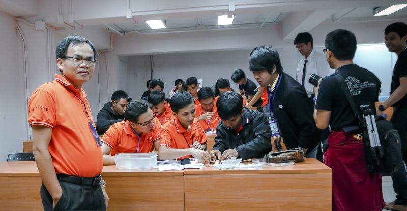Đa dạng hoạt động giao lưu quốc tế